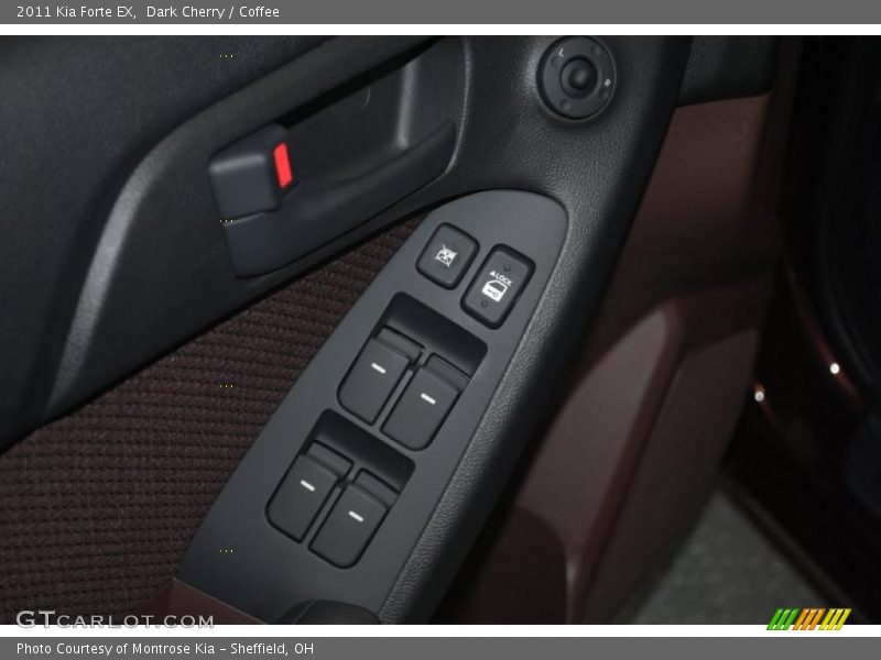 Dark Cherry / Coffee 2011 Kia Forte EX