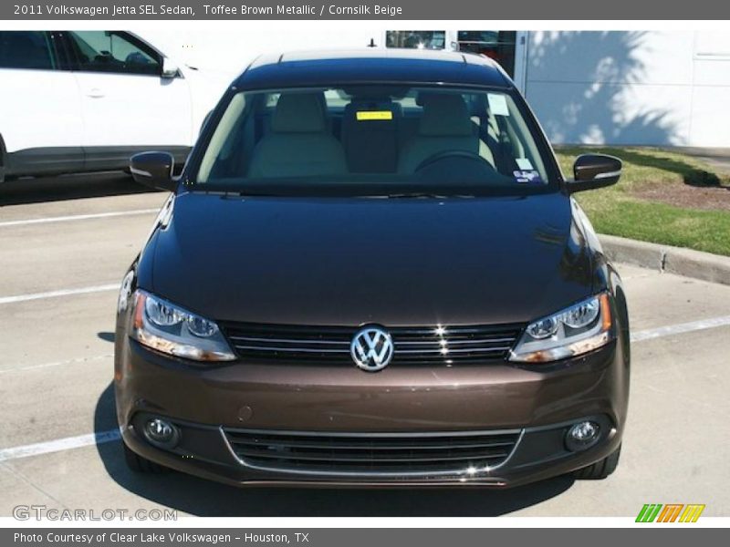 Toffee Brown Metallic / Cornsilk Beige 2011 Volkswagen Jetta SEL Sedan