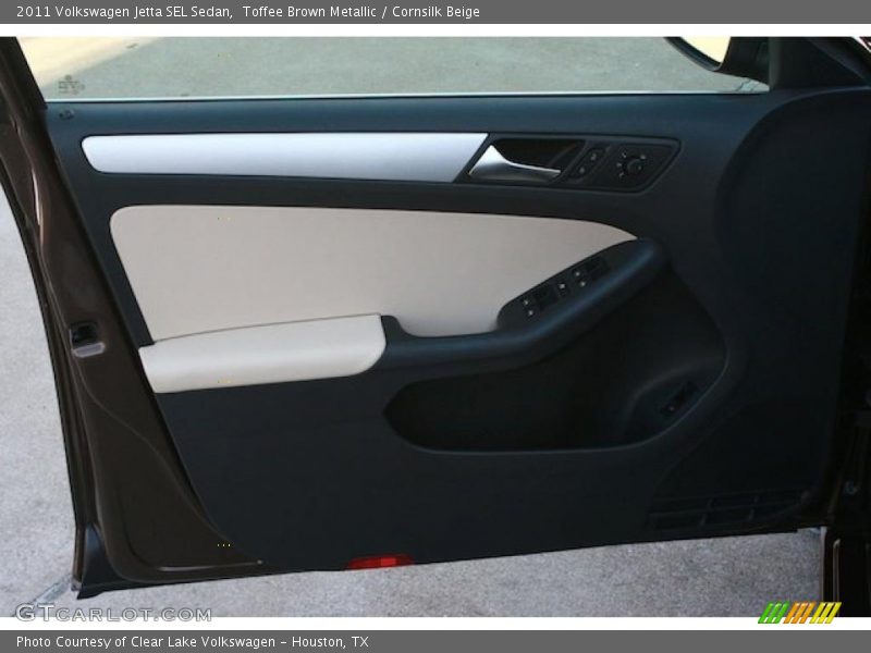 Toffee Brown Metallic / Cornsilk Beige 2011 Volkswagen Jetta SEL Sedan