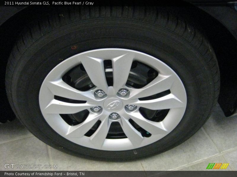 Pacific Blue Pearl / Gray 2011 Hyundai Sonata GLS