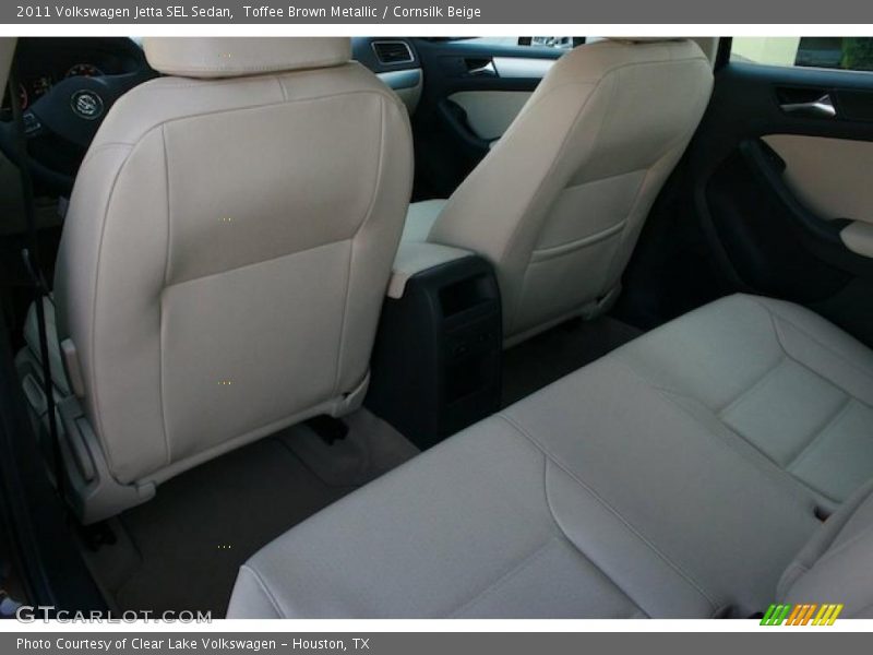 Toffee Brown Metallic / Cornsilk Beige 2011 Volkswagen Jetta SEL Sedan