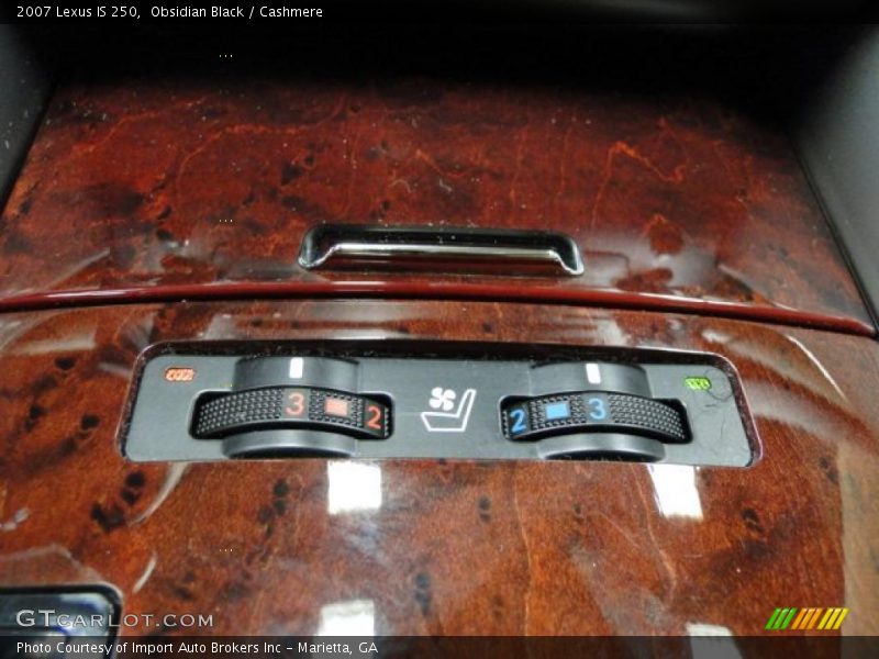 Obsidian Black / Cashmere 2007 Lexus IS 250