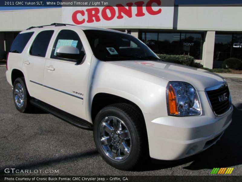 White Diamond Tintcoat / Light Tan 2011 GMC Yukon SLT