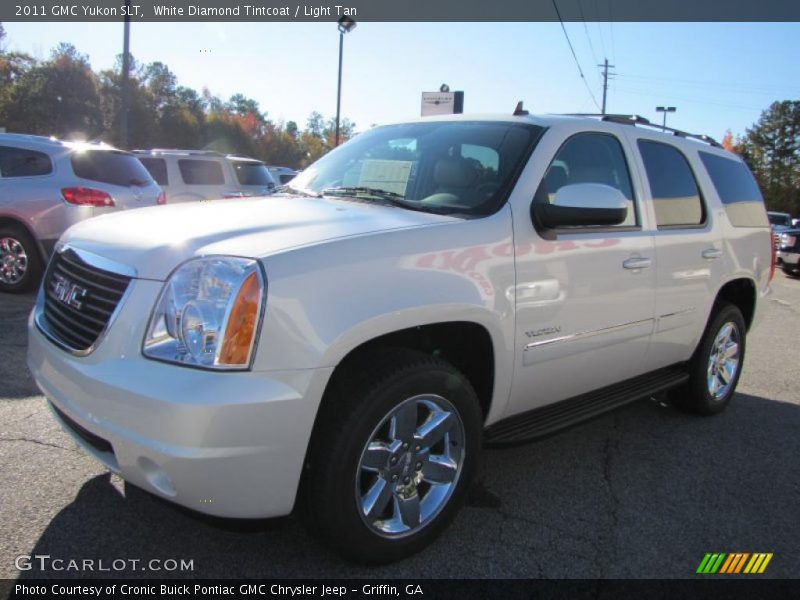 White Diamond Tintcoat / Light Tan 2011 GMC Yukon SLT