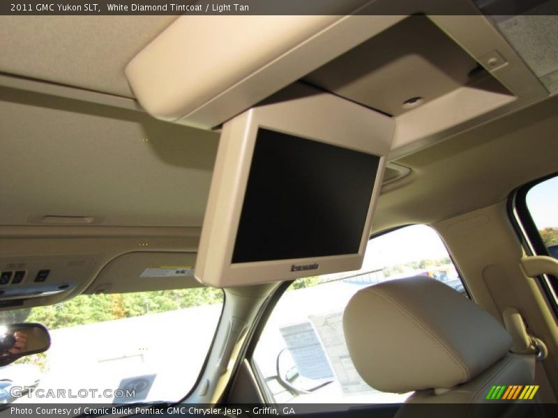 White Diamond Tintcoat / Light Tan 2011 GMC Yukon SLT