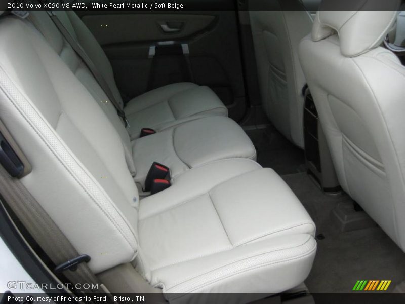 White Pearl Metallic / Soft Beige 2010 Volvo XC90 V8 AWD