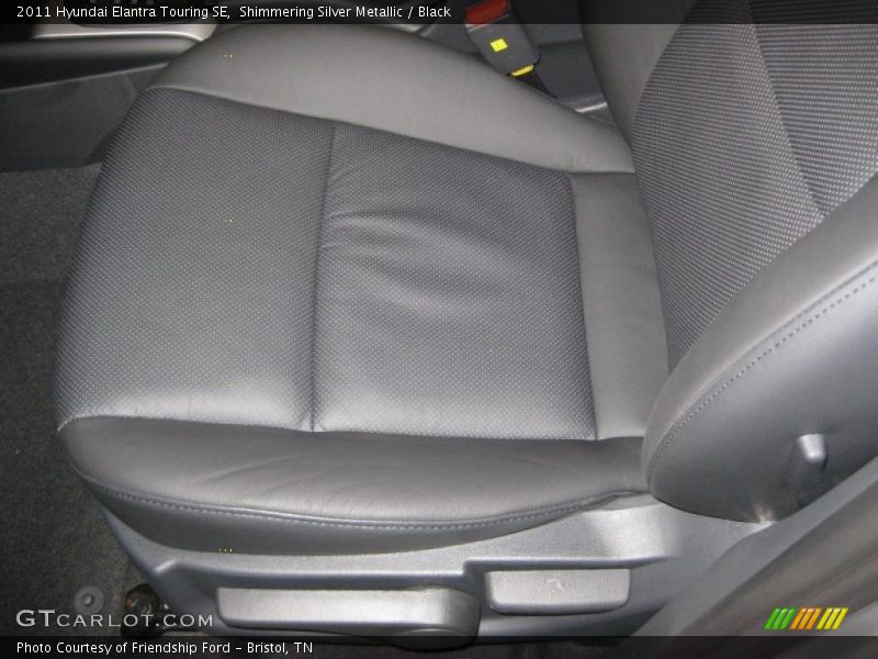 Shimmering Silver Metallic / Black 2011 Hyundai Elantra Touring SE