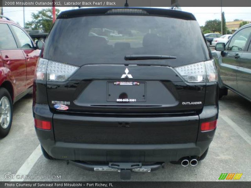Labrador Black Pearl / Black 2008 Mitsubishi Outlander XLS