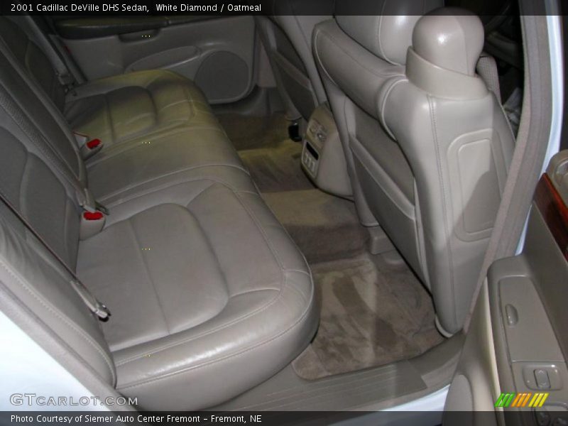 White Diamond / Oatmeal 2001 Cadillac DeVille DHS Sedan