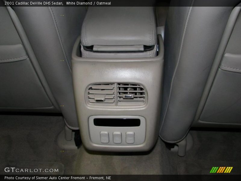 White Diamond / Oatmeal 2001 Cadillac DeVille DHS Sedan