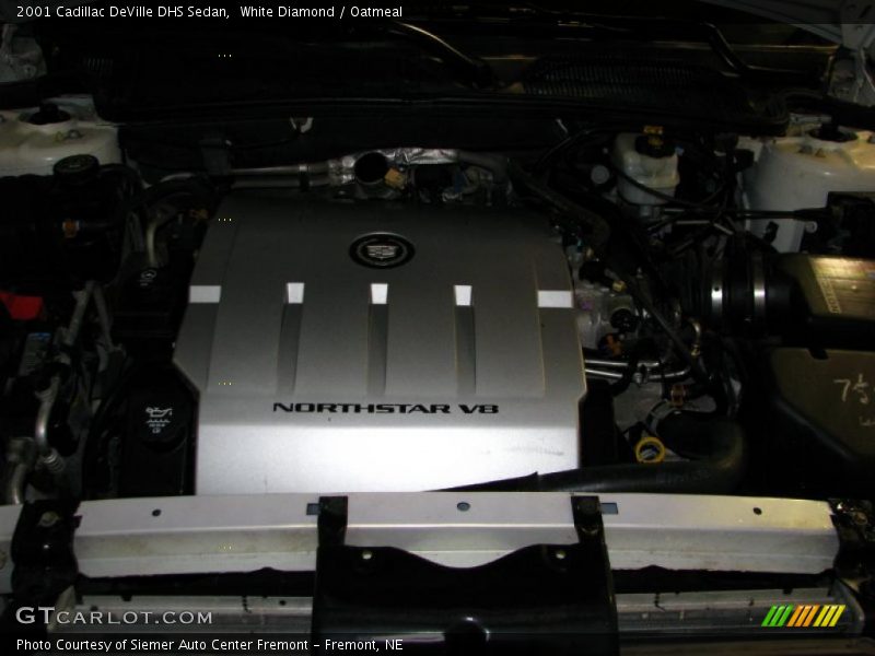 White Diamond / Oatmeal 2001 Cadillac DeVille DHS Sedan