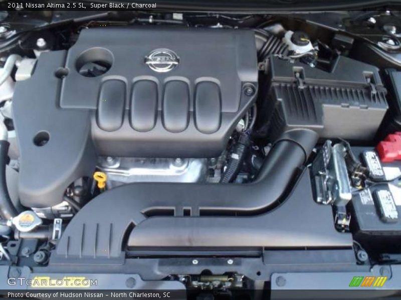 Super Black / Charcoal 2011 Nissan Altima 2.5 SL