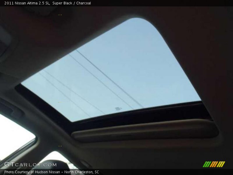 Super Black / Charcoal 2011 Nissan Altima 2.5 SL