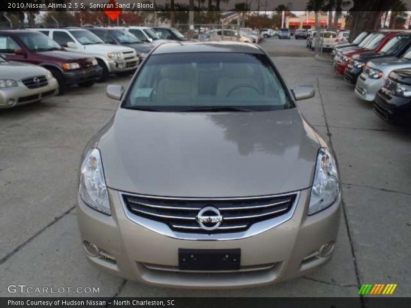 Sonoran Sand / Blond 2010 Nissan Altima 2.5 S