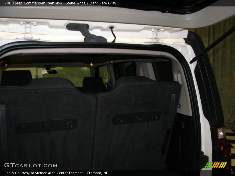 Stone White / Dark Slate Gray 2008 Jeep Commander Sport 4x4