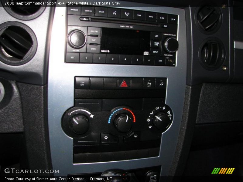 Stone White / Dark Slate Gray 2008 Jeep Commander Sport 4x4