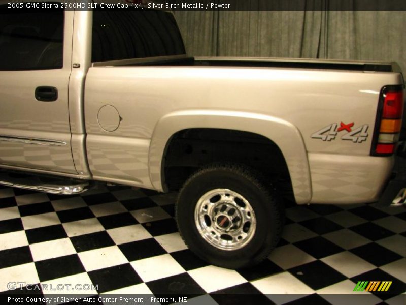 Silver Birch Metallic / Pewter 2005 GMC Sierra 2500HD SLT Crew Cab 4x4