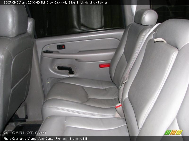 Silver Birch Metallic / Pewter 2005 GMC Sierra 2500HD SLT Crew Cab 4x4