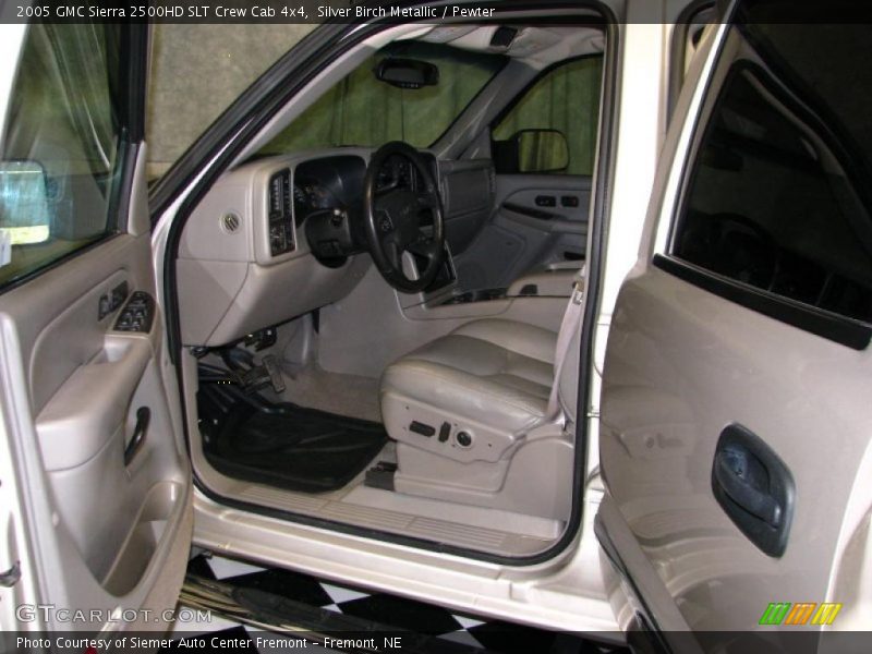 Silver Birch Metallic / Pewter 2005 GMC Sierra 2500HD SLT Crew Cab 4x4