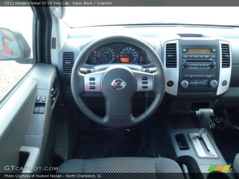 Super Black / Graphite 2011 Nissan Frontier SV V6 King Cab