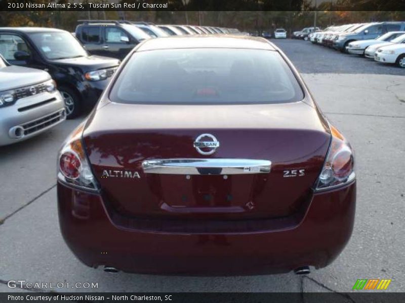 Tuscan Sun Red / Charcoal 2010 Nissan Altima 2.5 S
