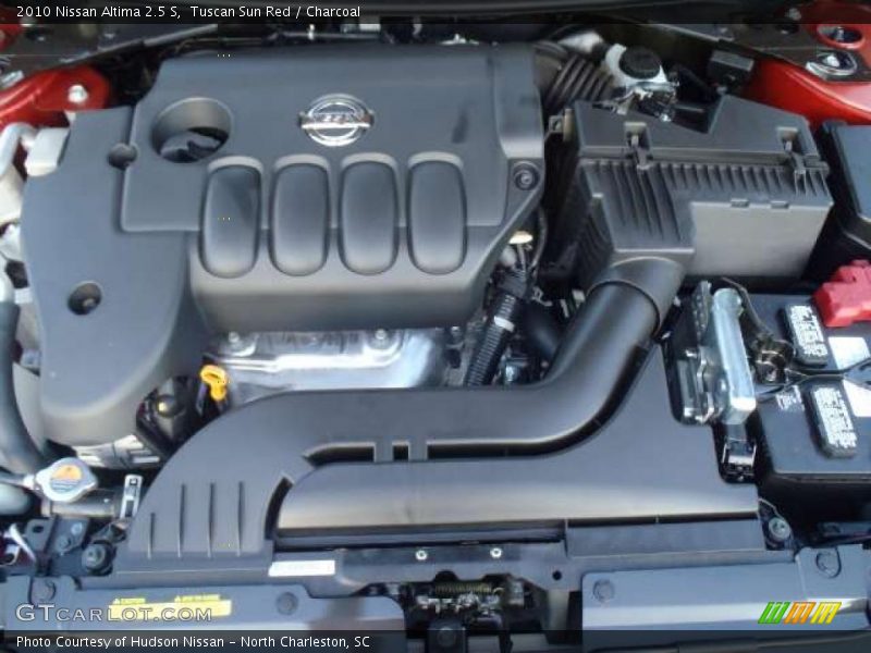 Tuscan Sun Red / Charcoal 2010 Nissan Altima 2.5 S