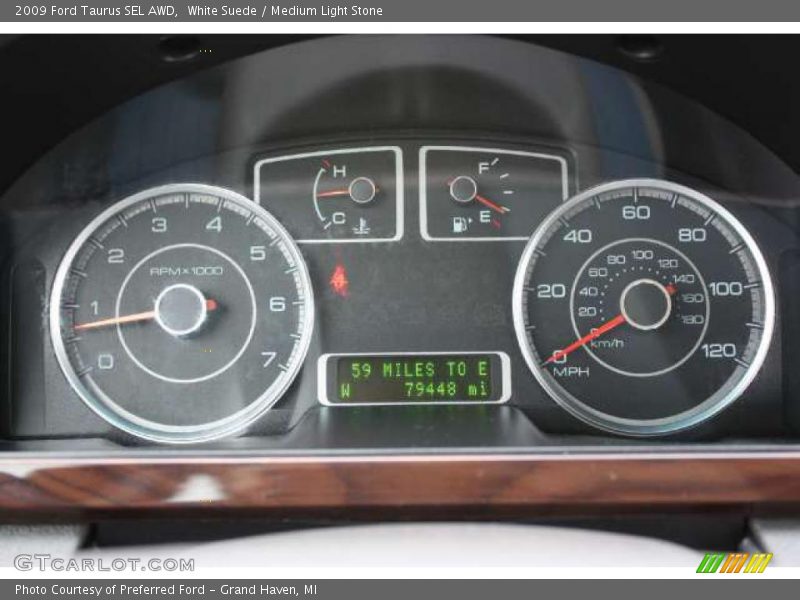 White Suede / Medium Light Stone 2009 Ford Taurus SEL AWD