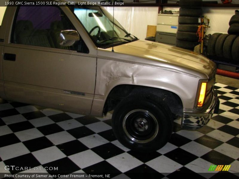 Light Beige Metallic / Beige 1993 GMC Sierra 1500 SLE Regular Cab