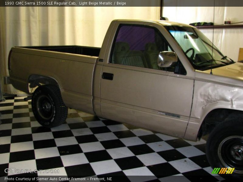 Light Beige Metallic / Beige 1993 GMC Sierra 1500 SLE Regular Cab