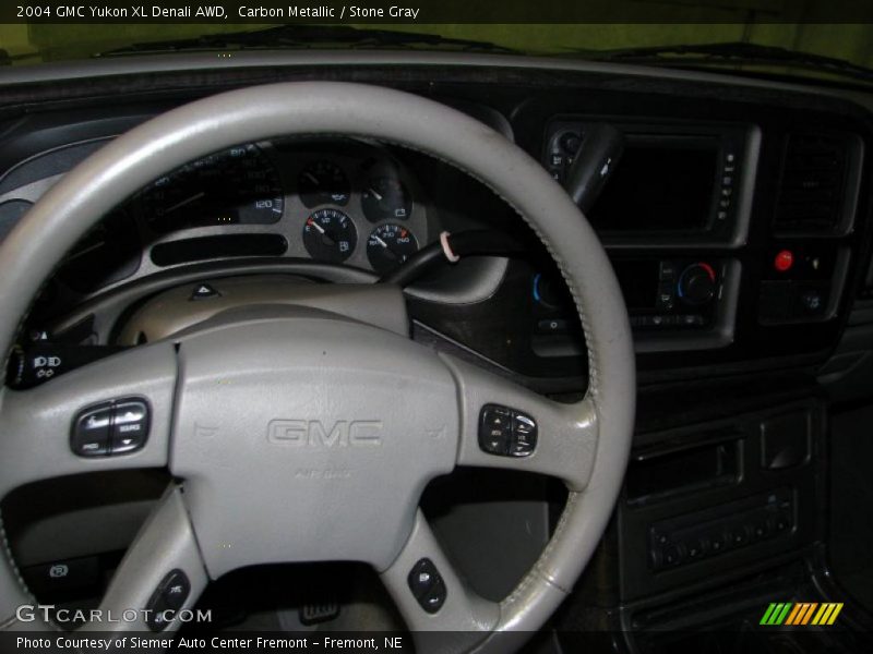 Carbon Metallic / Stone Gray 2004 GMC Yukon XL Denali AWD