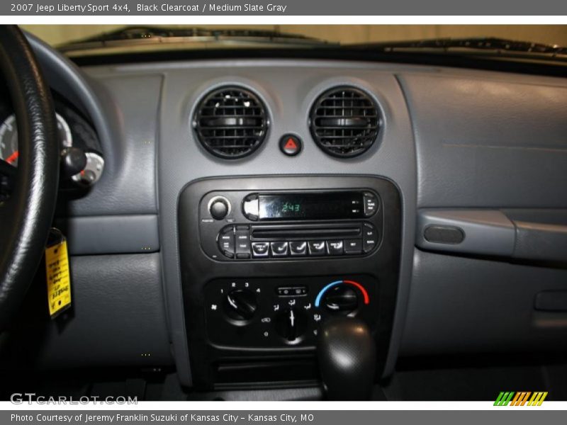 Black Clearcoat / Medium Slate Gray 2007 Jeep Liberty Sport 4x4