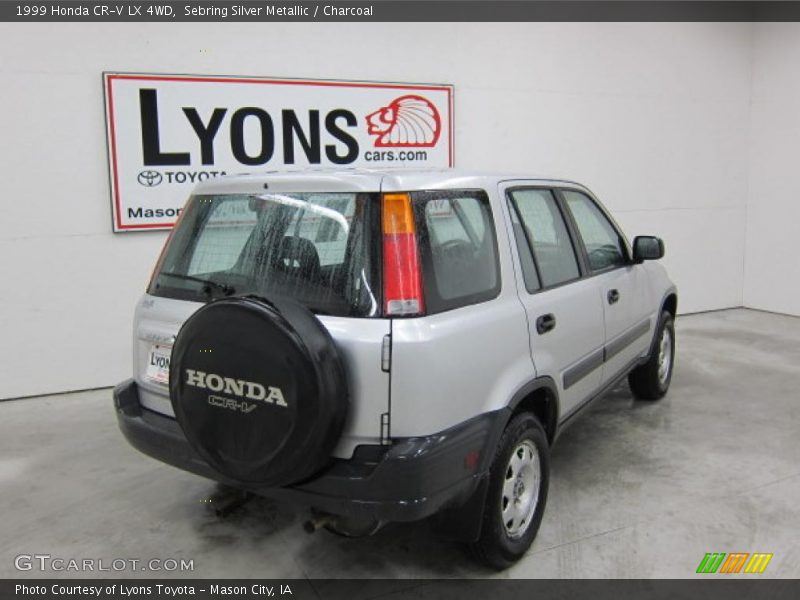 Sebring Silver Metallic / Charcoal 1999 Honda CR-V LX 4WD