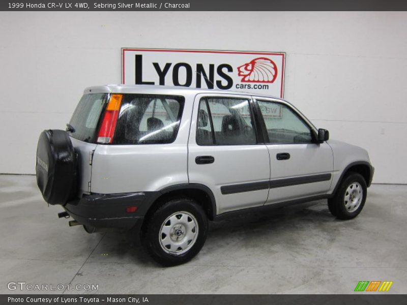 Sebring Silver Metallic / Charcoal 1999 Honda CR-V LX 4WD