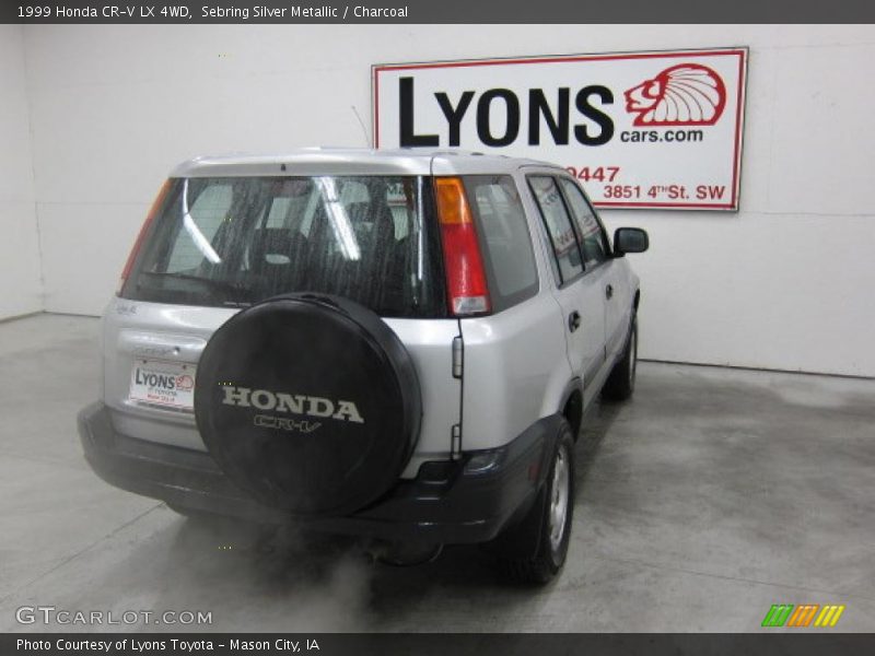 Sebring Silver Metallic / Charcoal 1999 Honda CR-V LX 4WD
