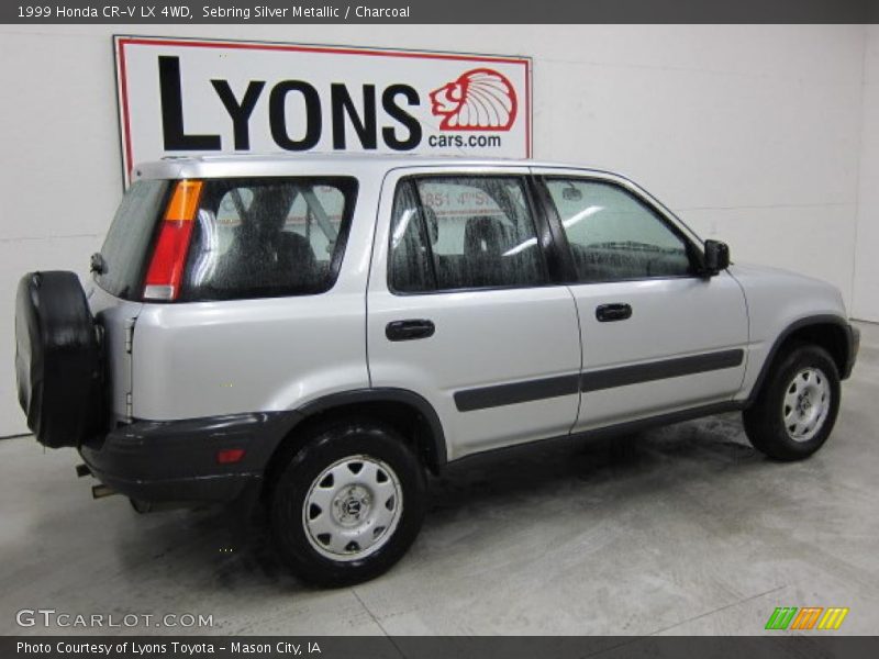 Sebring Silver Metallic / Charcoal 1999 Honda CR-V LX 4WD