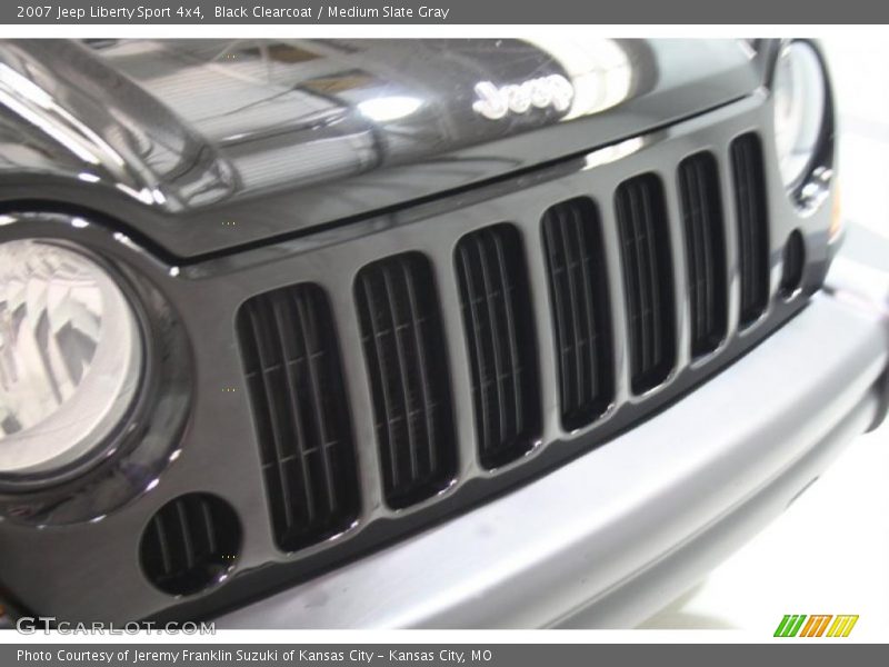 Black Clearcoat / Medium Slate Gray 2007 Jeep Liberty Sport 4x4