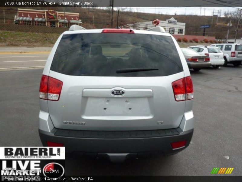 Bright Silver / Black 2009 Kia Borrego EX V6 4x4