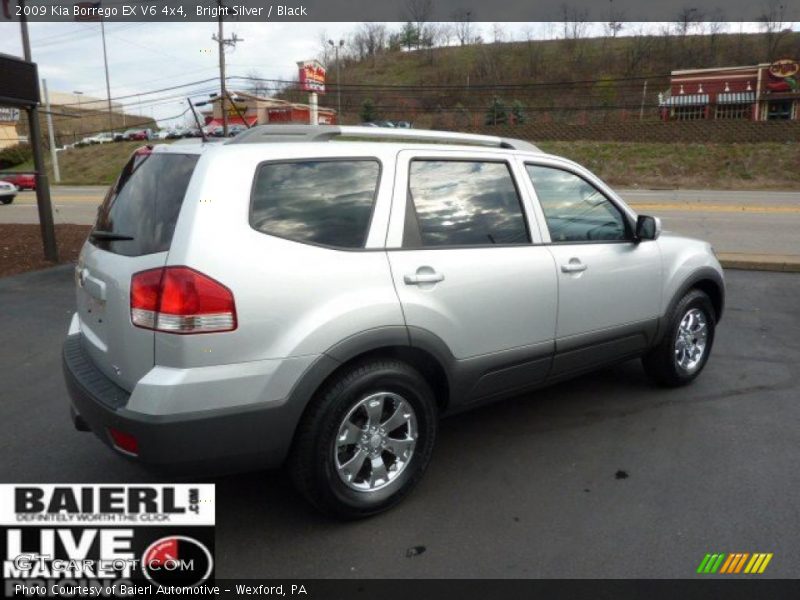 Bright Silver / Black 2009 Kia Borrego EX V6 4x4
