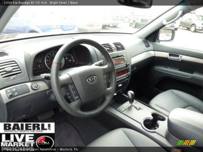 Bright Silver / Black 2009 Kia Borrego EX V6 4x4