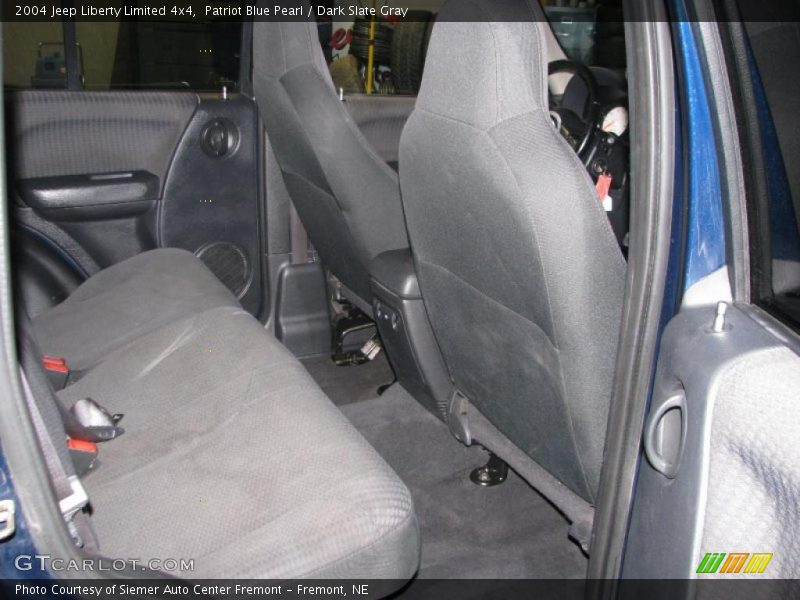 Patriot Blue Pearl / Dark Slate Gray 2004 Jeep Liberty Limited 4x4