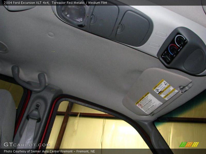Toreador Red Metallic / Medium Flint 2004 Ford Excursion XLT 4x4