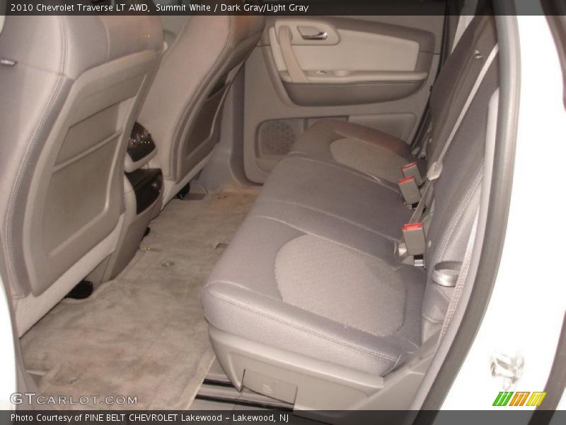 Summit White / Dark Gray/Light Gray 2010 Chevrolet Traverse LT AWD