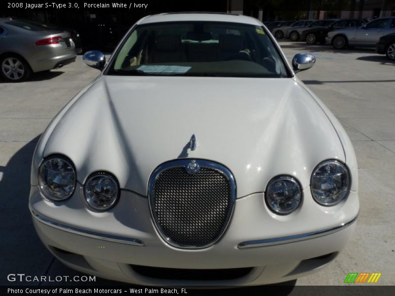 Porcelain White / Ivory 2008 Jaguar S-Type 3.0
