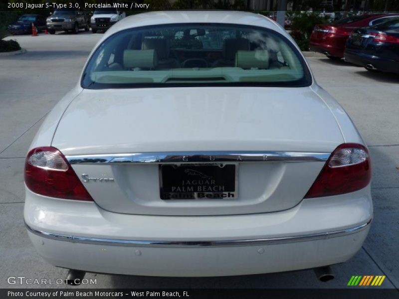 Porcelain White / Ivory 2008 Jaguar S-Type 3.0