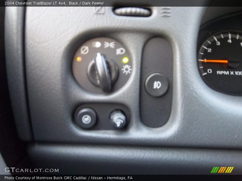 Black / Dark Pewter 2004 Chevrolet TrailBlazer LT 4x4