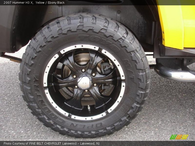 Yellow / Ebony Black 2007 Hummer H3 X
