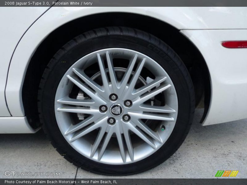 Porcelain White / Ivory 2008 Jaguar S-Type 3.0