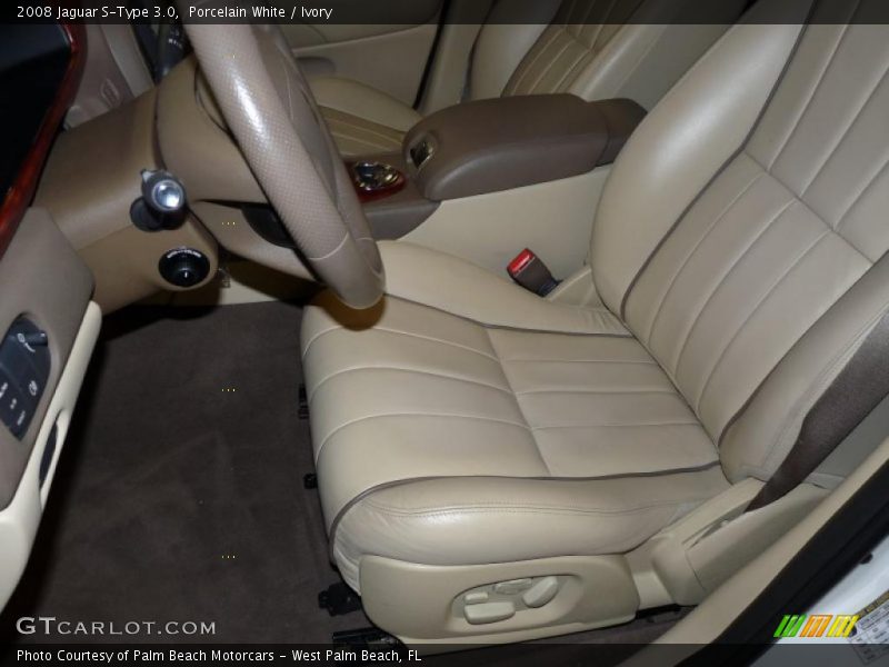 Porcelain White / Ivory 2008 Jaguar S-Type 3.0