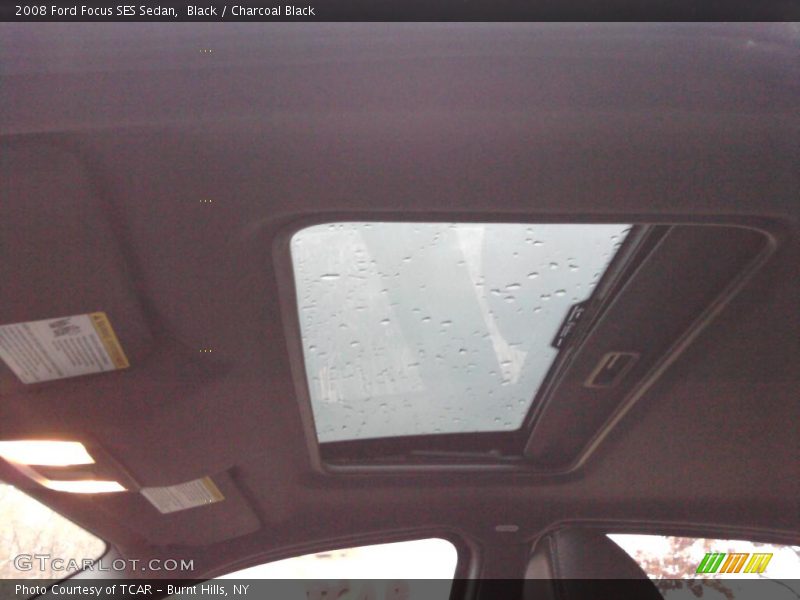 Black / Charcoal Black 2008 Ford Focus SES Sedan