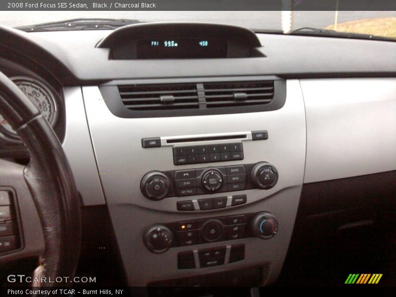 Black / Charcoal Black 2008 Ford Focus SES Sedan